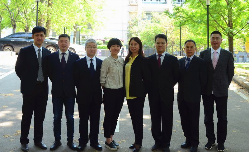 200-公司领导班子合影 200-公司领导班子合影